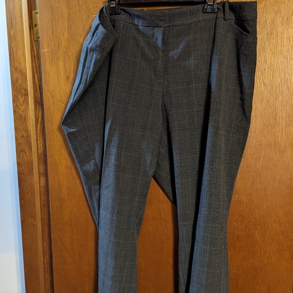 Worthington grey slacks size 24